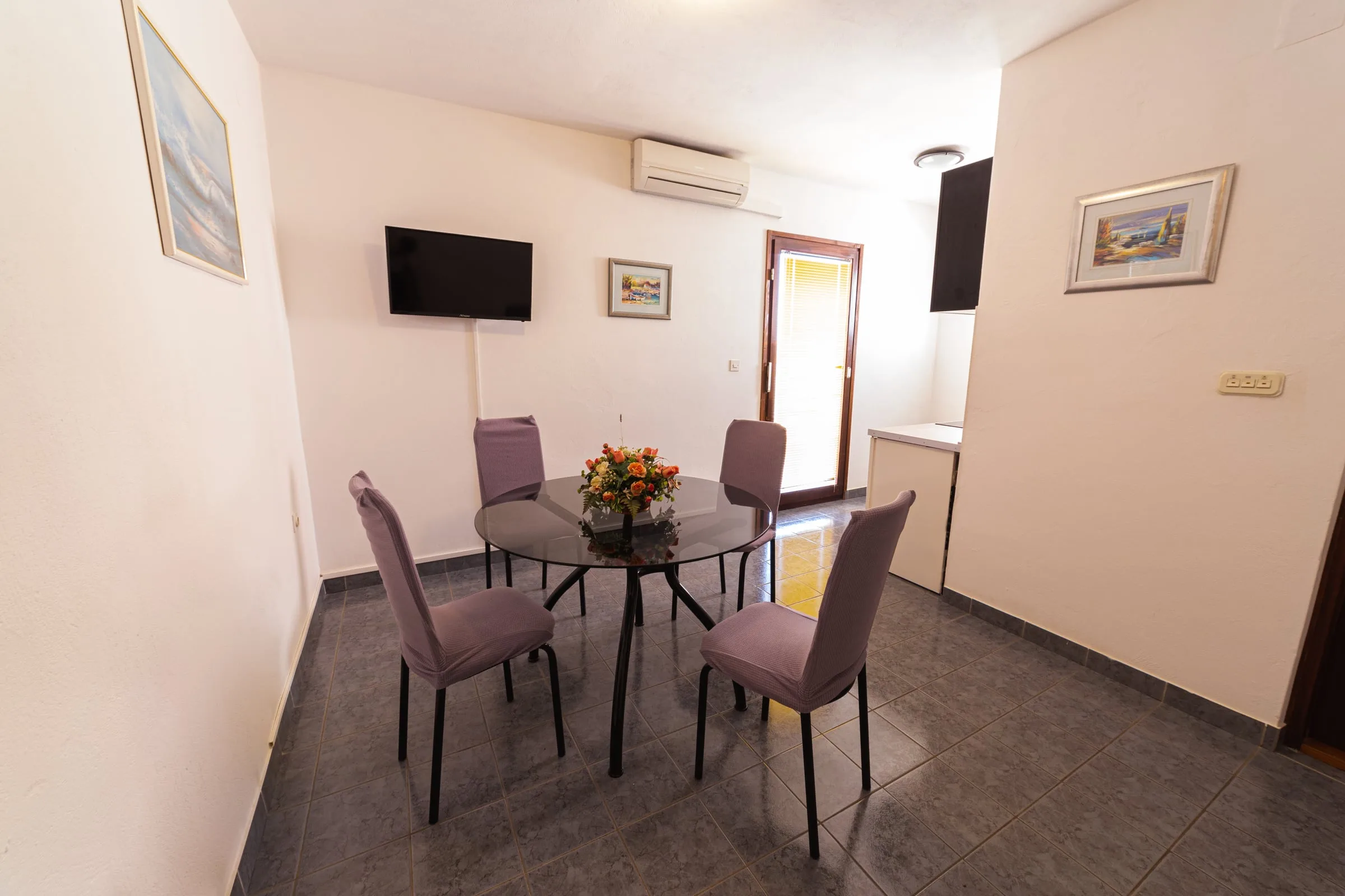 Lun Apartments photo 1